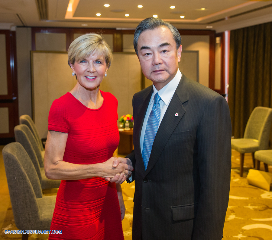 El ministro de Relaciones Exteriores de China, Wang Yi, se reunió hoy en esta ciudad con su homóloga australiana, Julie Bishop.