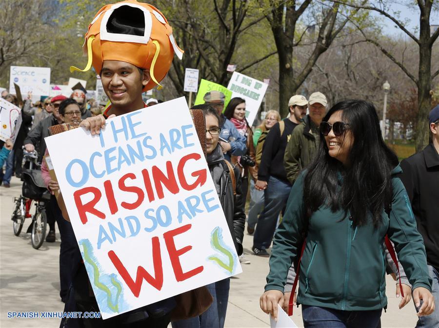 (8)EEUU-CHICAGO-SOCIEDAD-CONMEMORACION
