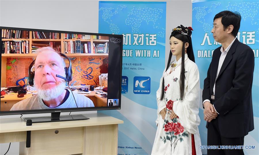 Chine : dialogue avec le robot Jia Jia