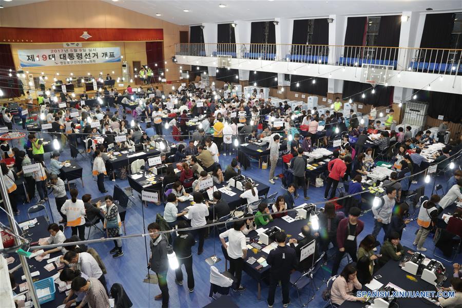 (4)REPUBLICA DE COREA-SEUL-POLITICA-ELECCIONES