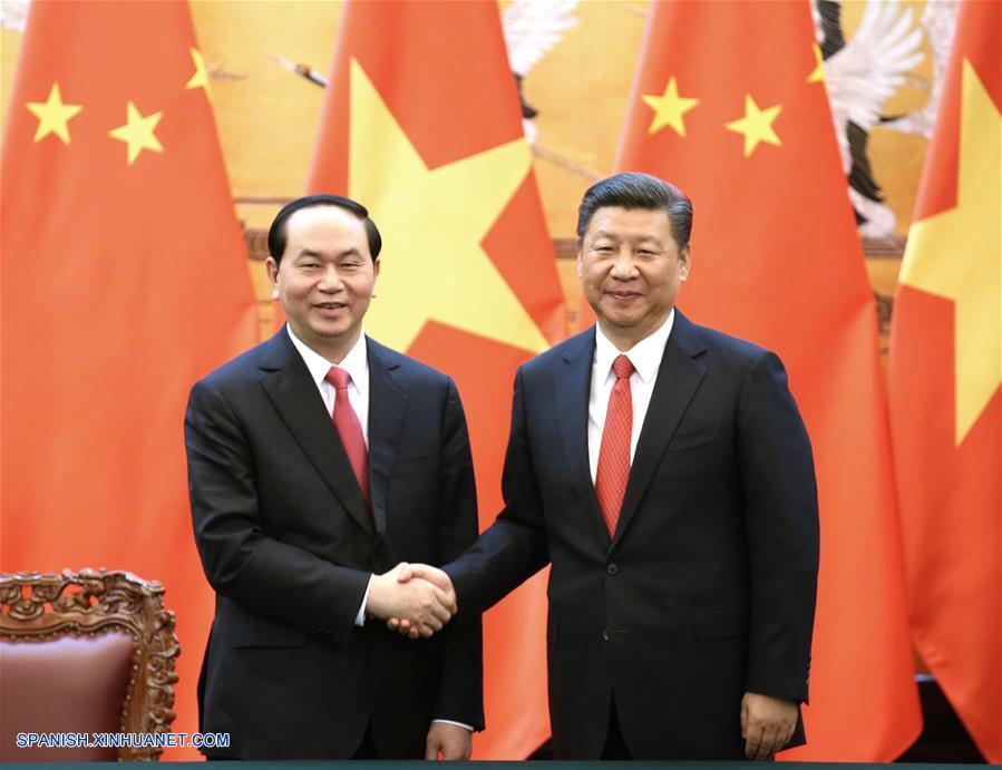 El presidente de China, Xi Jinping, sostuvo conversaciones hoy jueves con su homólogo de Vietnam, Tran Dai Quang, que está de visita en China y asistirá al próximo Foro de la Franja y la Ruta para la Cooperación Internacional.