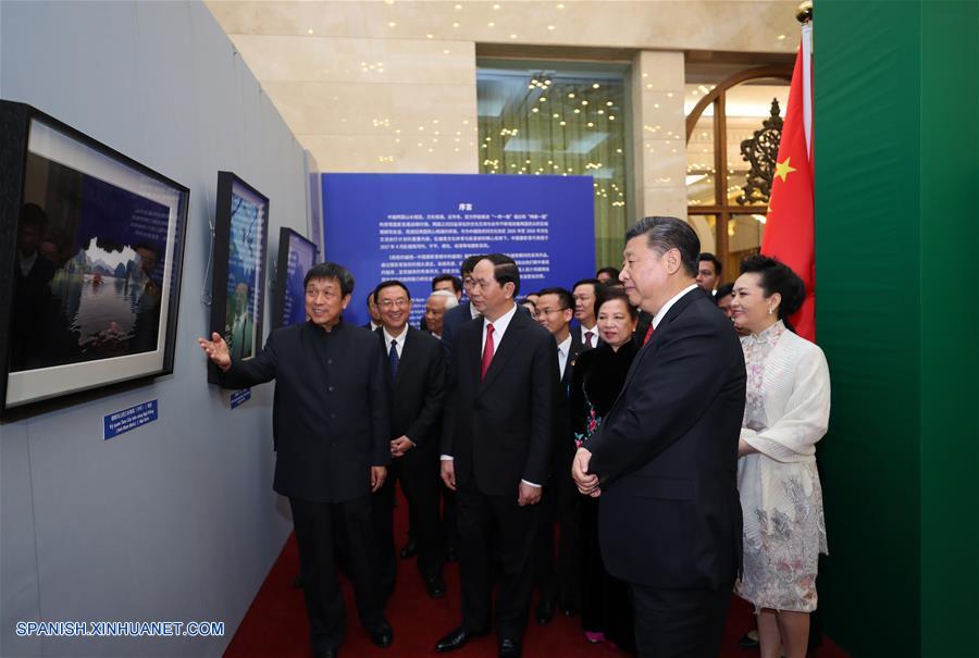 El presidente de China, Xi Jinping, sostuvo conversaciones hoy jueves con su homólogo de Vietnam, Tran Dai Quang, que está de visita en China y asistirá al próximo Foro de la Franja y la Ruta para la Cooperación Internacional.