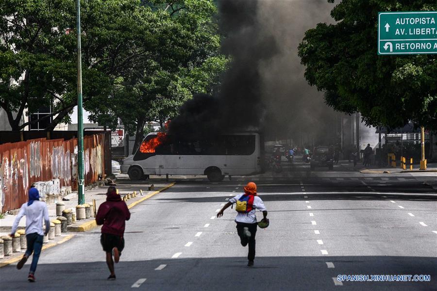 (25)VENEZUELA-CARACAS-SOCIEDAD-PROTESTA