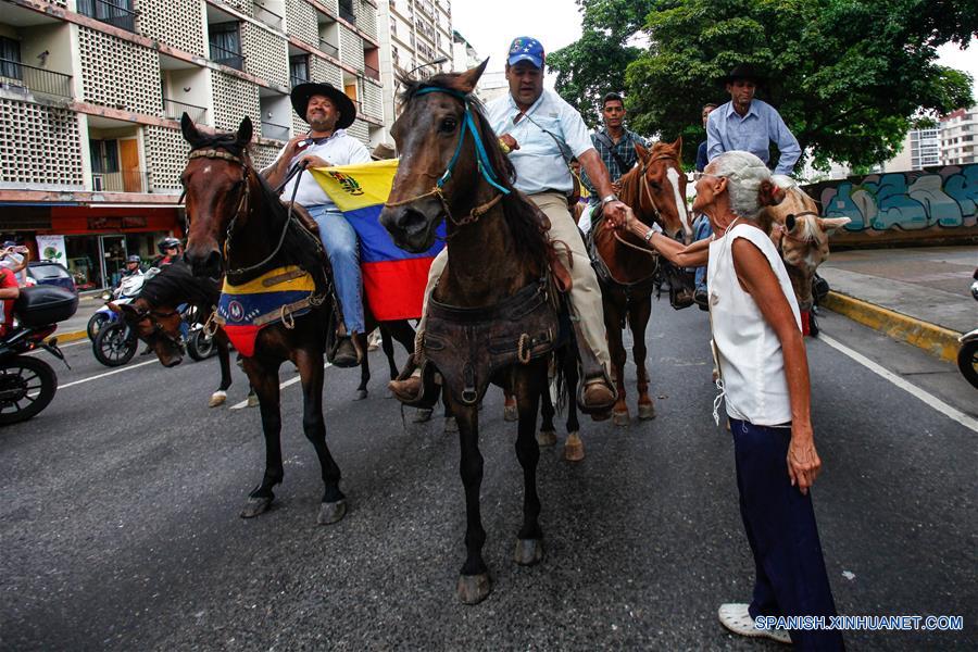 (26)VENEZUELA-CARACAS-SOCIEDAD-PROTESTA