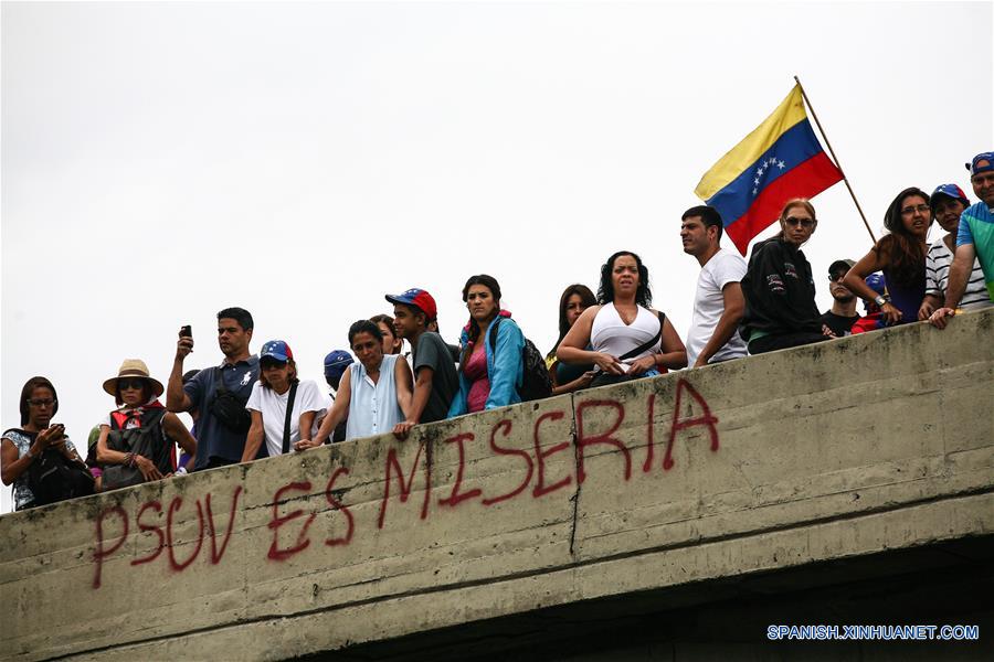 (36)VENEZUELA-CARACAS-SOCIEDAD-PROTESTA