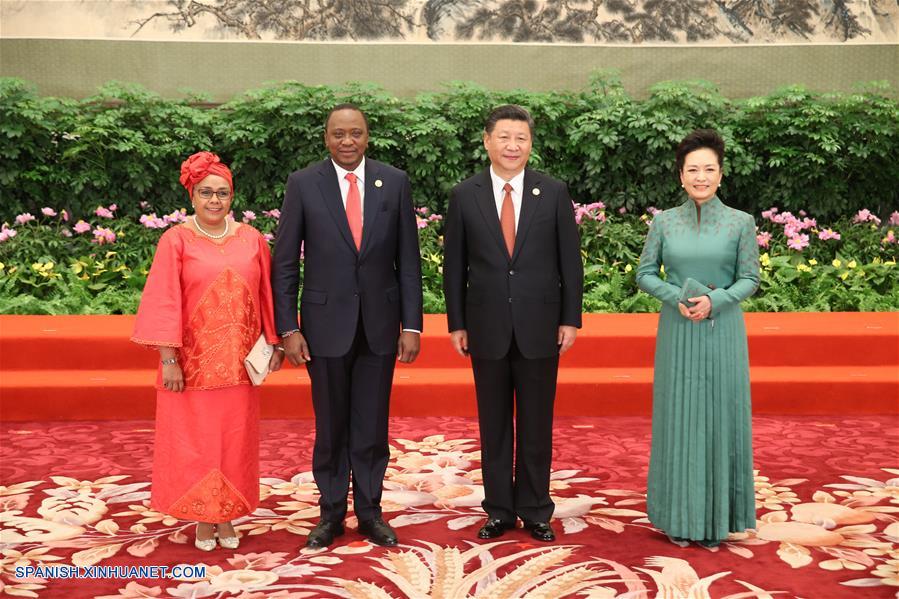 El presidente de China, Xi Jinping, pidió renovar el espíritu de la Franja y la Ruta al pronunciar hoy un discurso en un banquete ofrecido en honor de los huéspedes extranjeros que asisten al Foro de la Franja y la Ruta para la Cooperación Internacional.