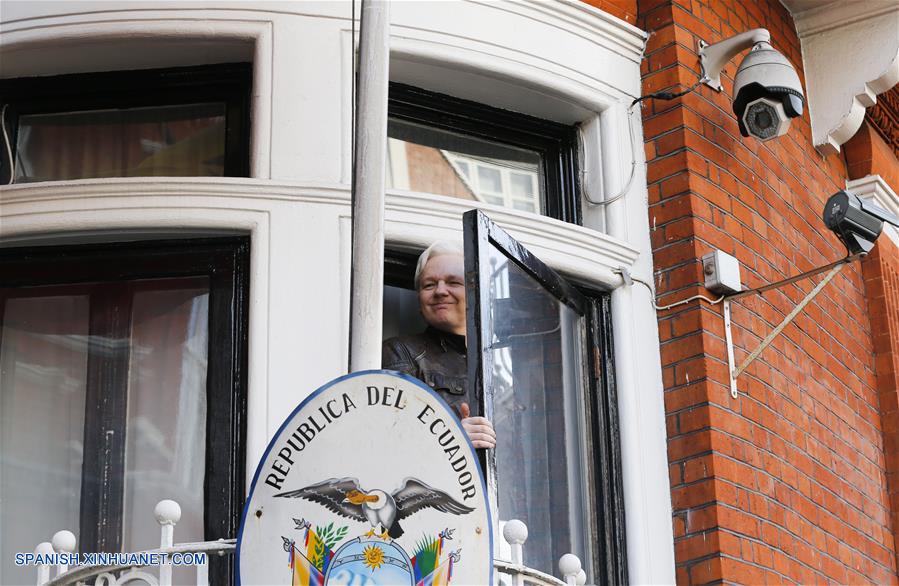 El fundador de Wikileaks, Julian Assange, indicó hoy que la decisión de Suecia de cerrar una investigación de violación es una 'victoria' y añadió que desea dialogar con las autoridades británicas y estadounidenses sobre su futuro.