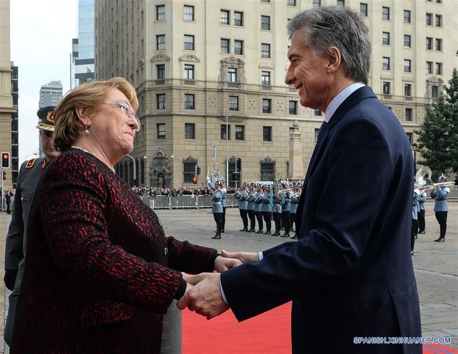 (7)CHILE-SANTIAGO-ARGENTINA-POLITICA-VISITA 