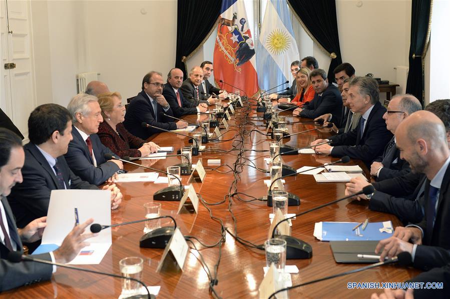 (6)CHILE-SANTIAGO-ARGENTINA-POLITICA-VISITA 