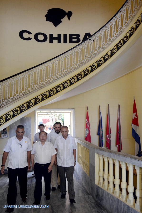 (3)CUBA-HABANA-CHINA-INDUSTRIA-TABACO
