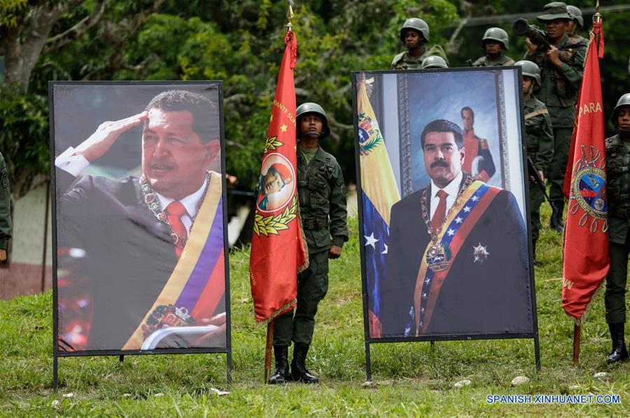 (8)VENEZUELA-CARACAS-MILITARES-EVENTO