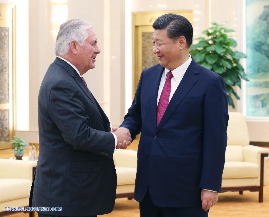 El presidente chino, Xi Jinping, se reunió hoy sábado en Beijing con el secretario de Estado estadounidense, Rex Tillerson, que se encuentra de visita, para discutir sobre la visita del presidente estadounidense, Donald Trump, a China a finales de este año.
