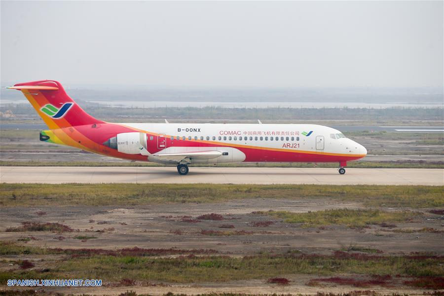 Un avión, con el sistema de navegación BeiDou instalado, ha completado con éxito un vuelo de prueba, informó hoy sábado la Corporación de Avión Comercial de China (COMAC, por sus siglas en inglés).