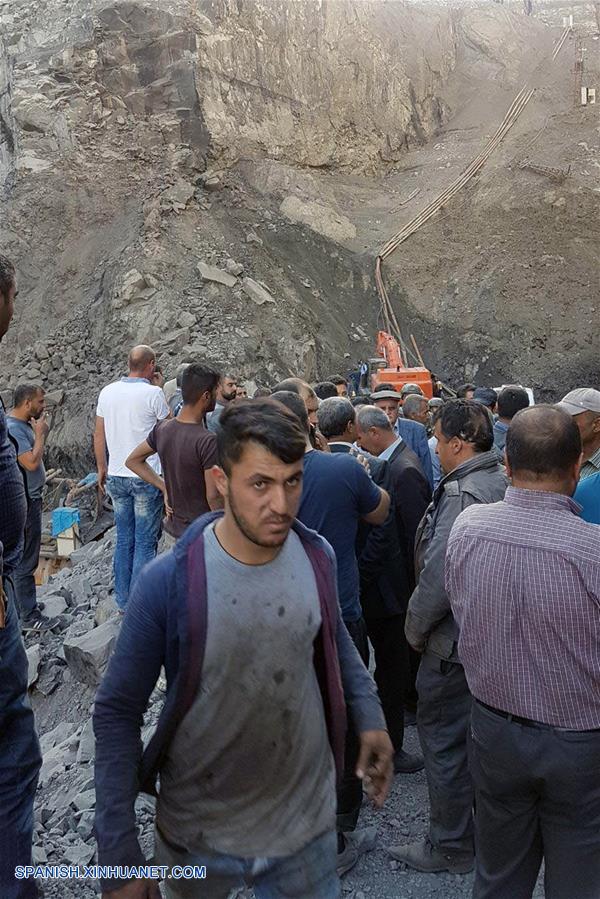 (2)TURQUIA-SIRNAK-ACCIDENTE-COLAPSO