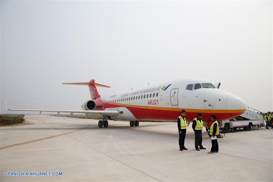 Un avión, con el sistema de navegación BeiDou instalado, ha completado con éxito un vuelo de prueba, informó hoy sábado la Corporación de Avión Comercial de China (COMAC, por sus siglas en inglés).