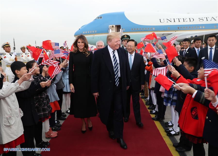 El presidente de EE.UU., Donald Trump, llegó a Beijing hoy miércoles por la tarde, iniciando su visita de Estado a China.