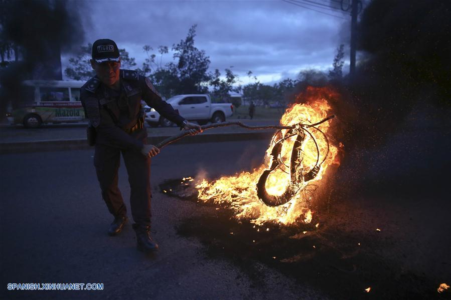 (17)HONDURAS-TEGUCIGALPA-SOCIEDAD-PROTESTA