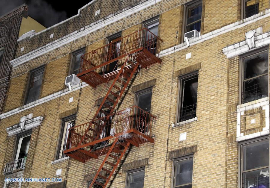 (3)EEUU-NUEVA YORK-ACCIDENTE INCENDIO