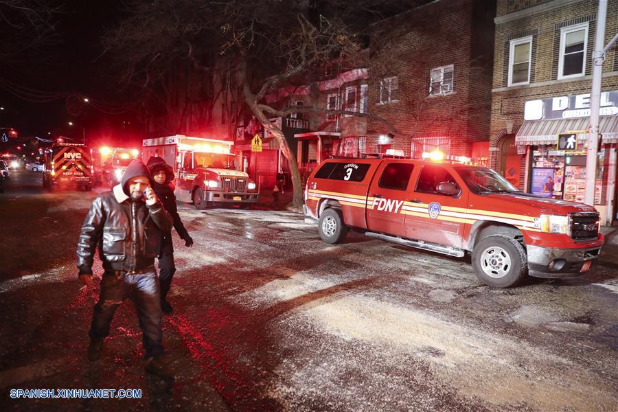 (4)EEUU-NUEVA YORK-ACCIDENTE INCENDIO
