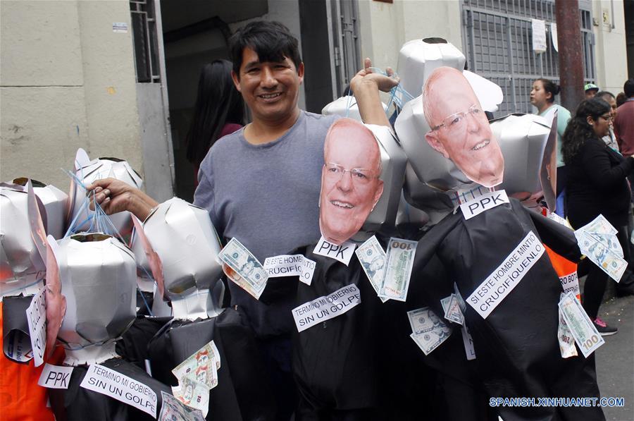 (2)PERU-LIMA-SOCIEDAD-A&Ntilde;O NUEVO