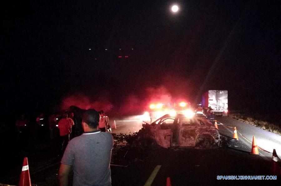 (1)MEXICO-GUERRERO-ACCIDENTE-COLISION