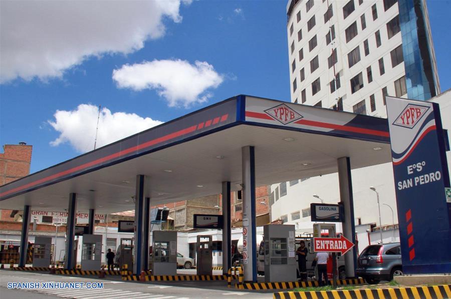 (2)BOLIVIA-LA PAZ-INDUSTRIA-COMBUSTIBLE