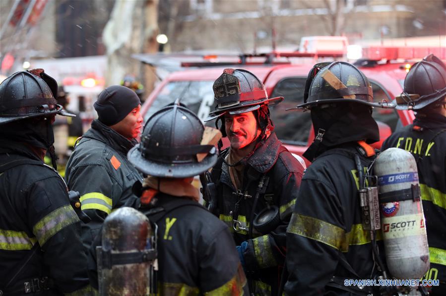 (2)EEUU-NUEVA YORK-ACCIDENTE-INCENDIO