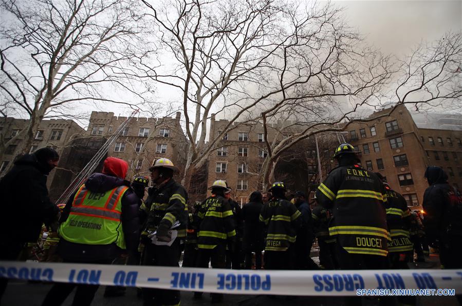 (3)EEUU-NUEVA YORK-ACCIDENTE-INCENDIO