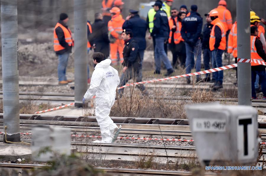 (2)ITALIA-MILAN-ACCIDENTE-TREN