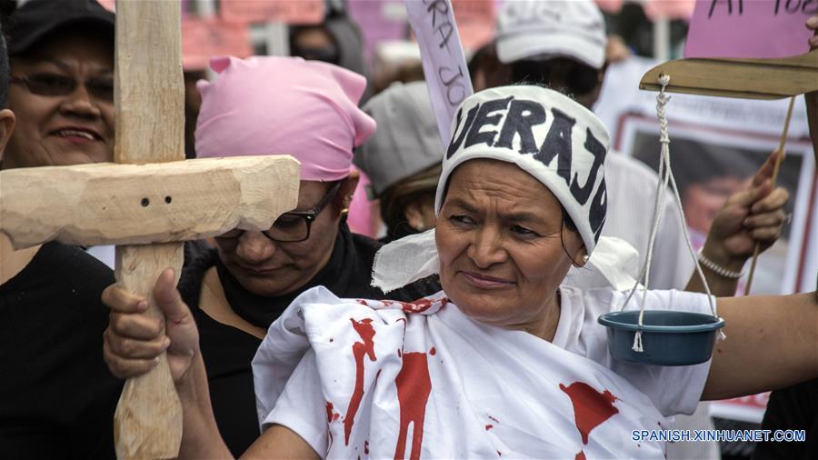 (7)HONDURAS-TEGUCIGALPA-SOCIEDAD-PROTESTA