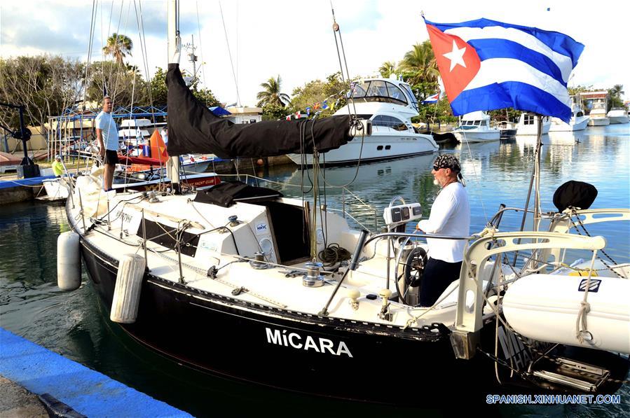 (2)CUBA-HABANA-EEUU-VELERO