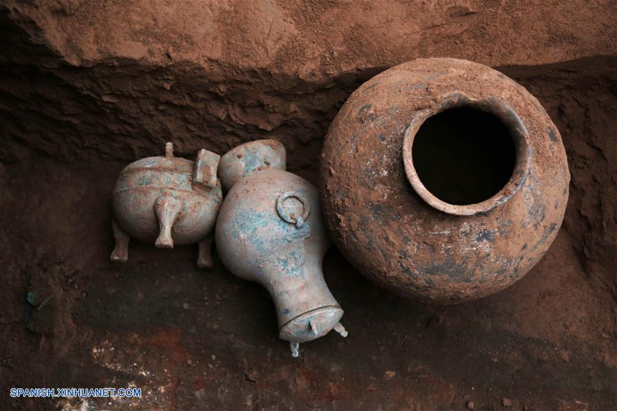 （图文互动）（2）陕西考古发现2000多年前秦国古酒 