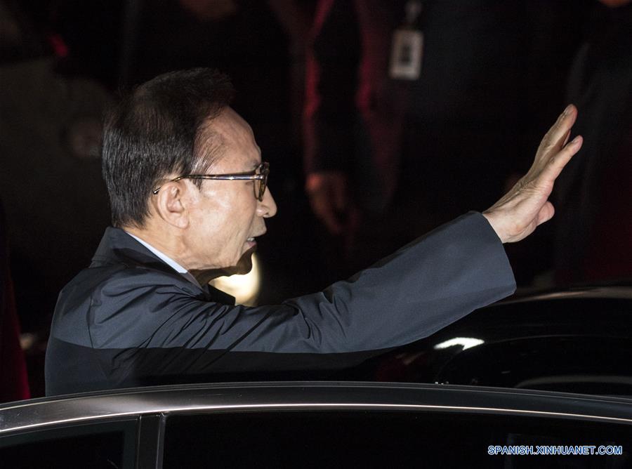 (2)REPUBLICA DE COREA-SEUL-LEE MYUNG-BAK-CUSTODIA