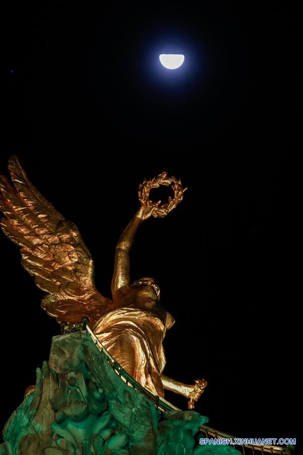(1)MEXICO-CIUDAD DE MEXICO-HORA DEL PLANETA
