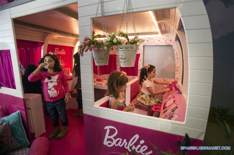 Especial Barbie La Muñeca Más Famosa Del Mundo Tiene Su Habitación De Hotel En Buenos Aires