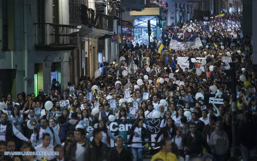 (1)ECUADOR-QUITO-COLOMBIA-MARCHA