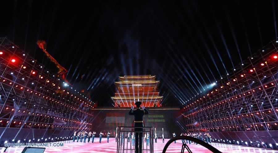 (4)CHINA-BEIJING-OCS-FESTIVAL DE BANDAS MILITARES 