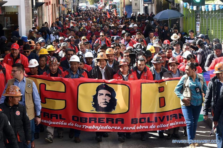 (5)BOLIVIA-ORURO-DIA DEL TRABAJO-MORALES