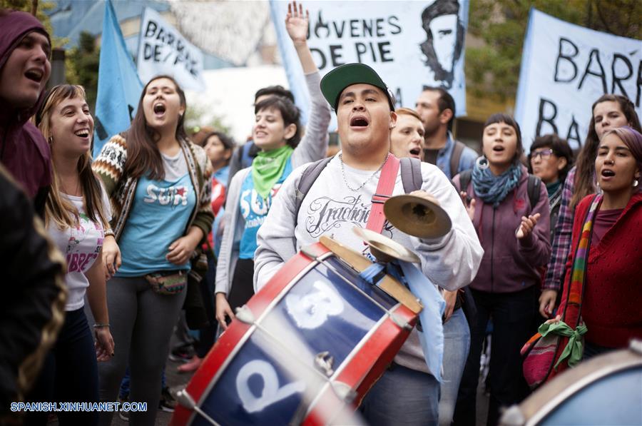 (1)ARGENTINA-BUENOS AIRES-DIA DEL TRABAJO