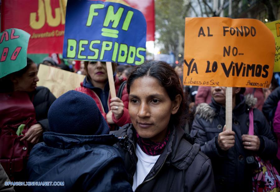 (2)ARGENTINA-BUENOS AIRES-PROTESTA-FMI