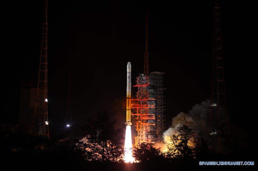 (2)CHINA-SICHUAN-SATELITE