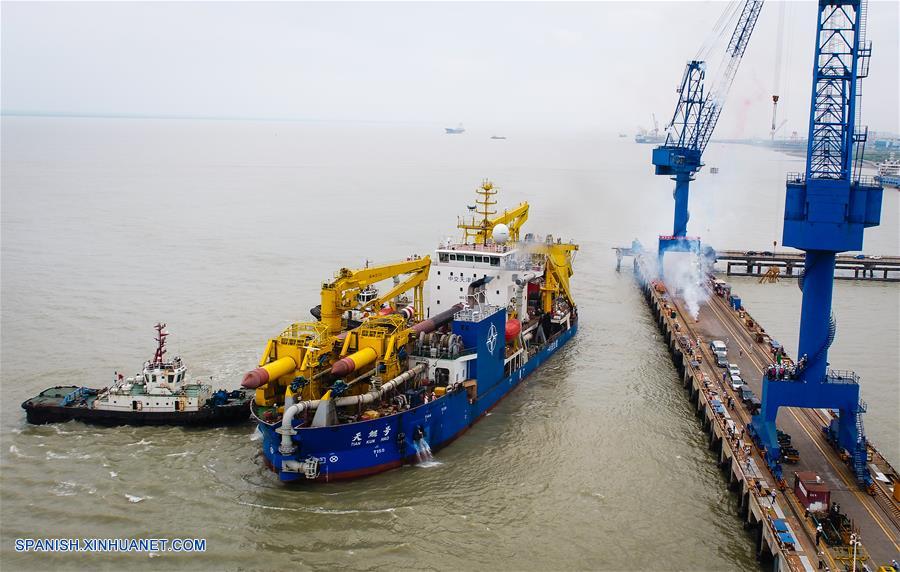 (2)CHINA-JIANGSU-BUQUE DE DRAGADO