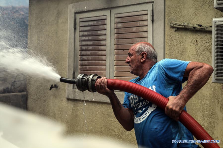 GRECIA-KINETA-INCENDIO