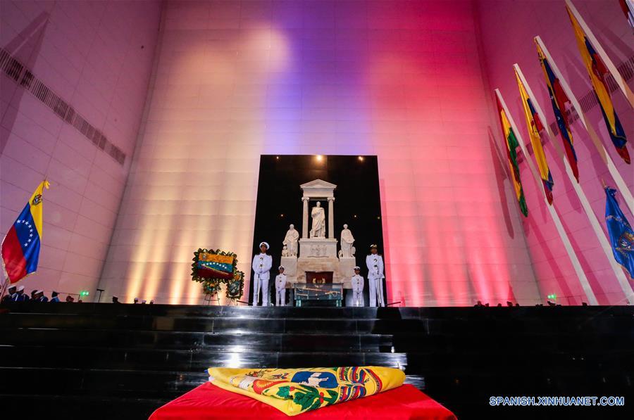 VENEZUELA-CARACAS-ANIVERSARIO-BOLIVAR