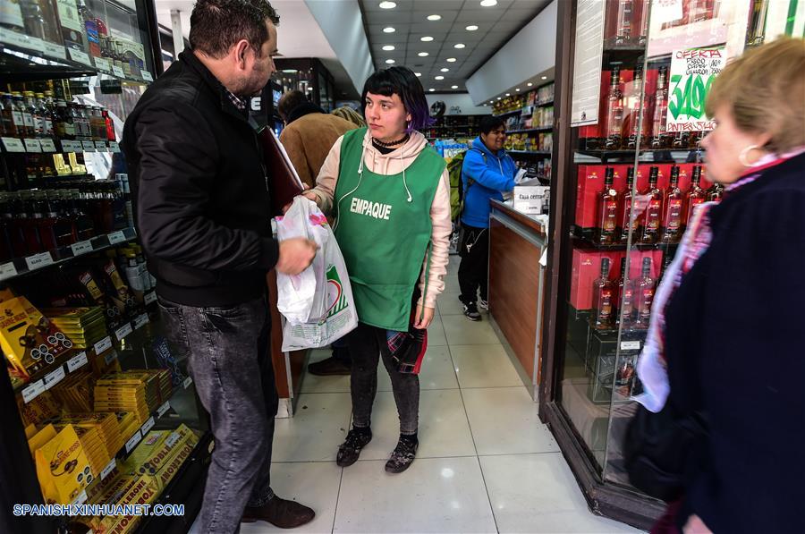 CHILE-SANTIAGO-BOLSAS PLASTICAS-PROHIBICION