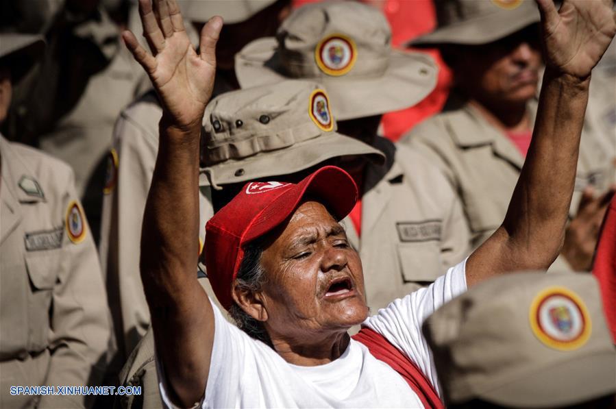 VENEZUELA-CARACAS-MARCHA-MADURO