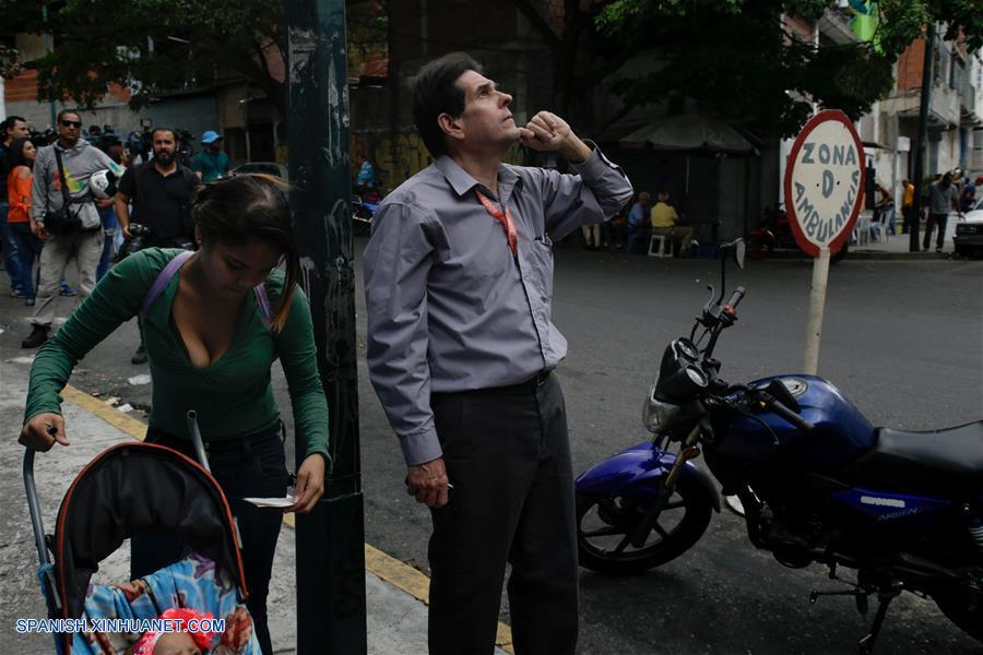 VENEZUELA-CARACAS-SISMO-EDIFICIO