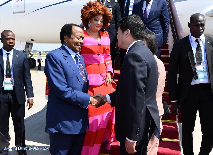 CHINA-BEIJING-CAMERUN-PRESIDENTE-LLEGADA