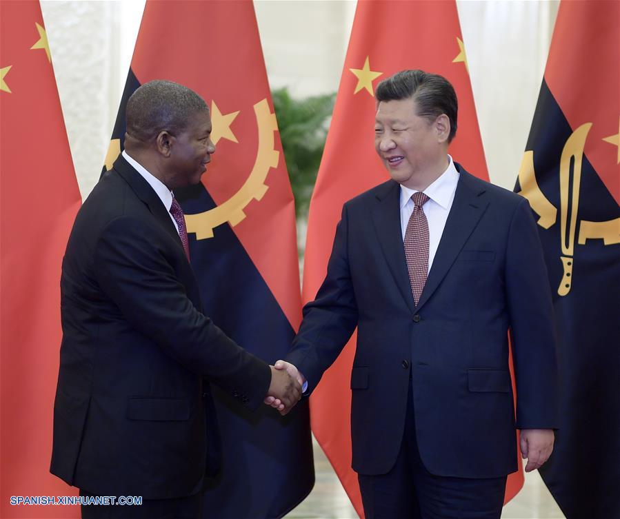 CHINA-BEIJING-XI JINPING-PRESIDENTE DE ANGOLA-REUNION