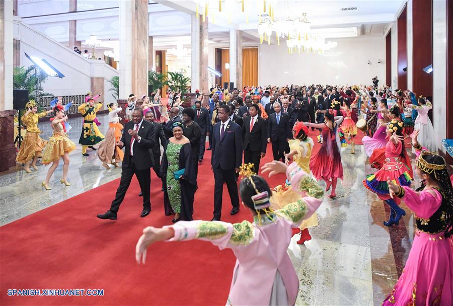 CHINA-BEIJING-FOCAC-CUMBRE-BANQUETE DE BIENVENIDA